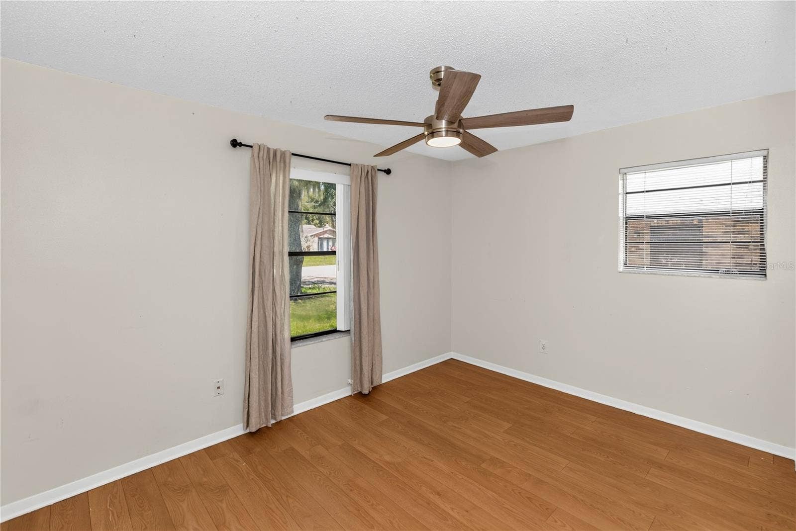 209 DELESPINE DRIVE, Debary, FL 32713 209 DELESPINE DRIVE, Debary, FL 32713