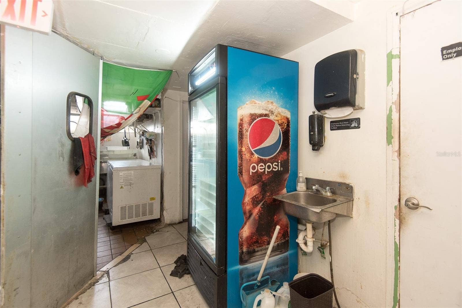 530 SEABREEZE BOULEVARD, Daytona Beach, FL 32118 530 SEABREEZE BOULEVARD, Daytona Beach, FL 32118