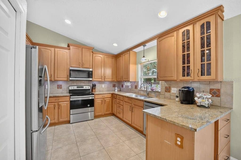 1580 DELAND AVENUE, Orange City, FL 32763 Upgraded Kitchen