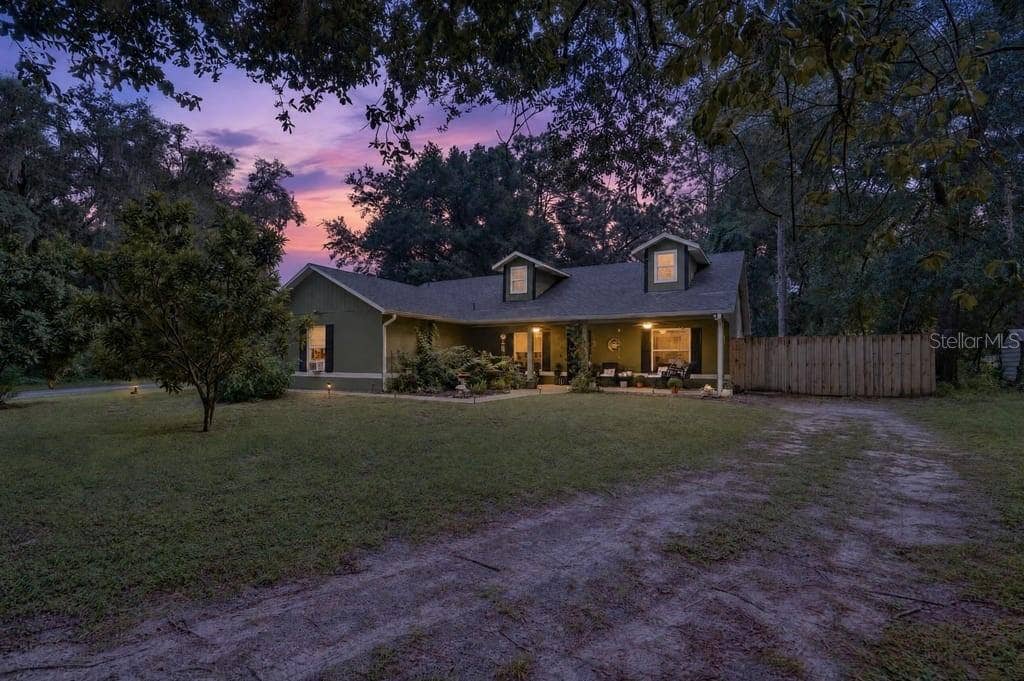 1580 DELAND AVENUE, Orange City, FL 32763 Front Twilight