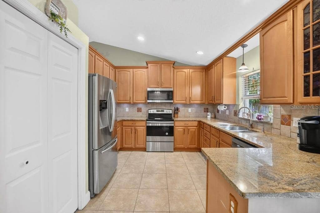 1580 DELAND AVENUE, Orange City, FL 32763 Upgraded Kitchen
