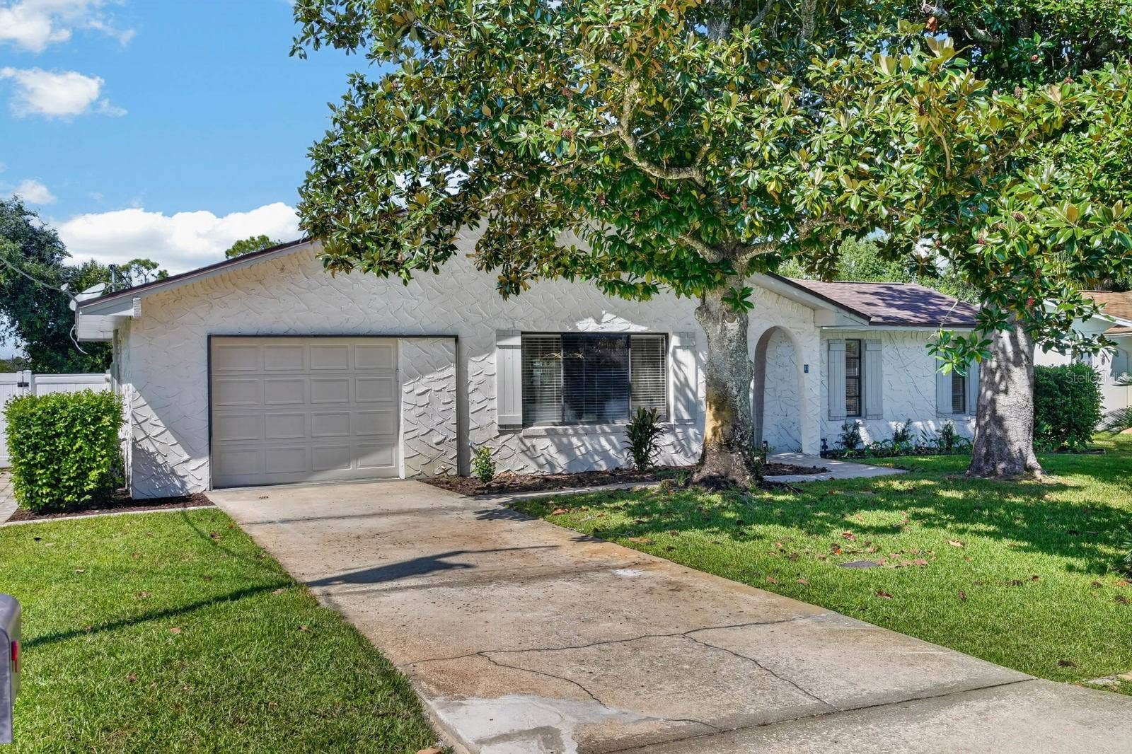 11 FERRIS LANE, Palm Coast, FL 32137 11 FERRIS LANE, Palm Coast, FL 32137