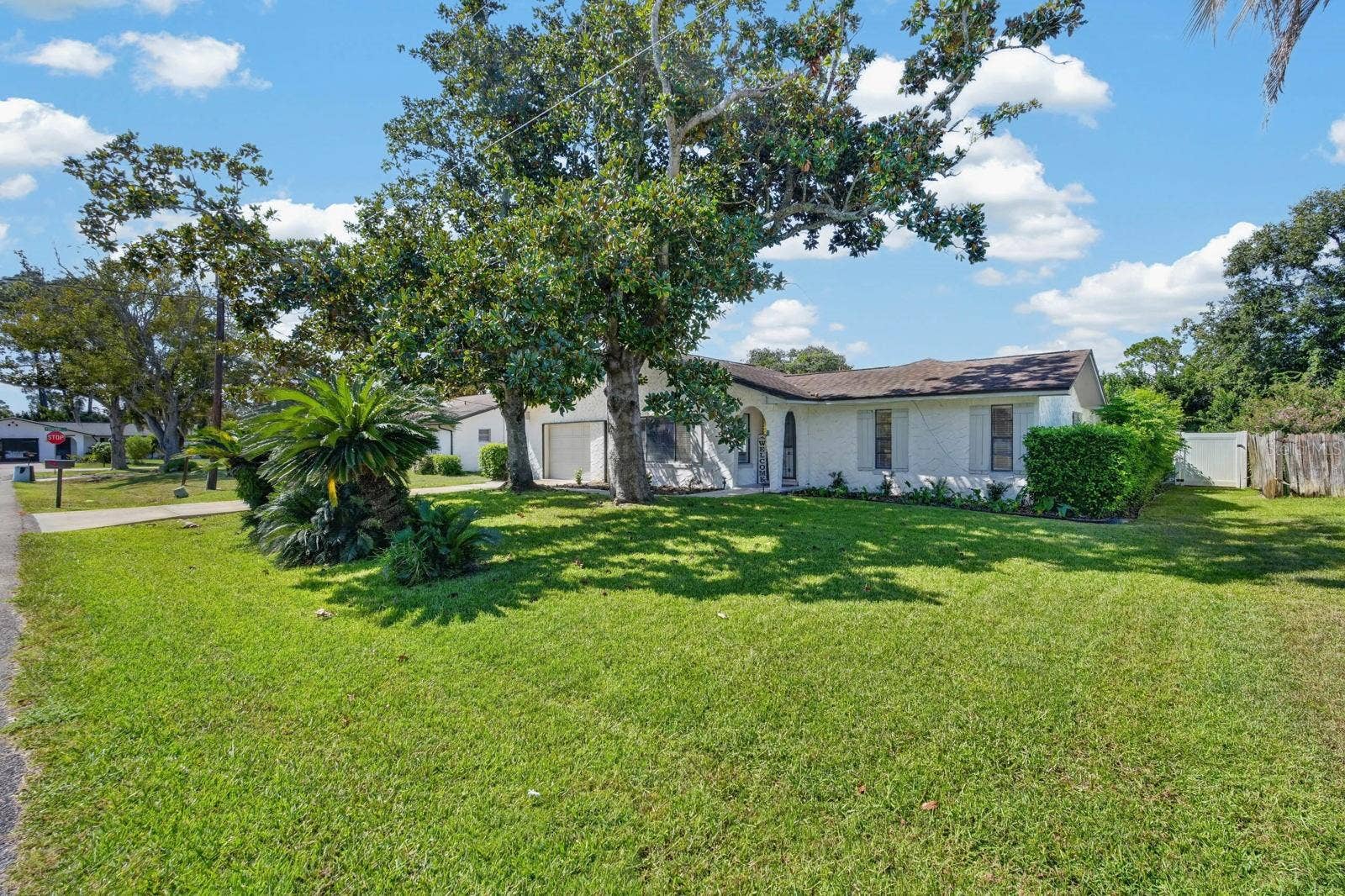 11 FERRIS LANE, Palm Coast, FL 32137 11 FERRIS LANE, Palm Coast, FL 32137