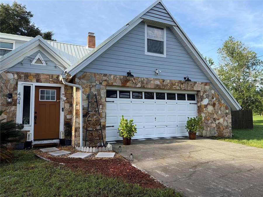 Property photo for 404 E WELCH RD, Apopka, FL