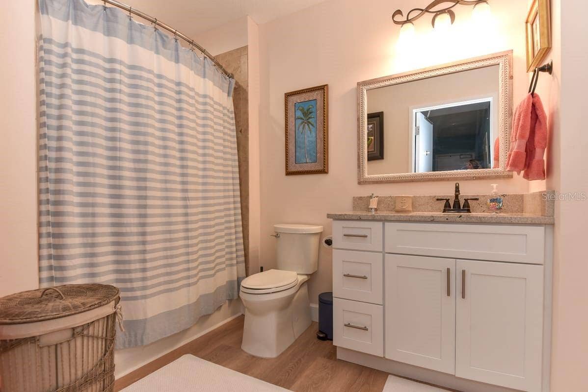 1653 N US HIGHWAY 1, #207, Ormond Beach, FL 32174