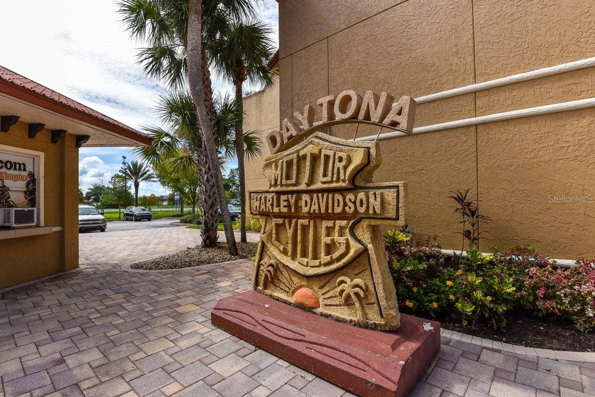 1653 N US HIGHWAY 1, #207, Ormond Beach, FL 32174