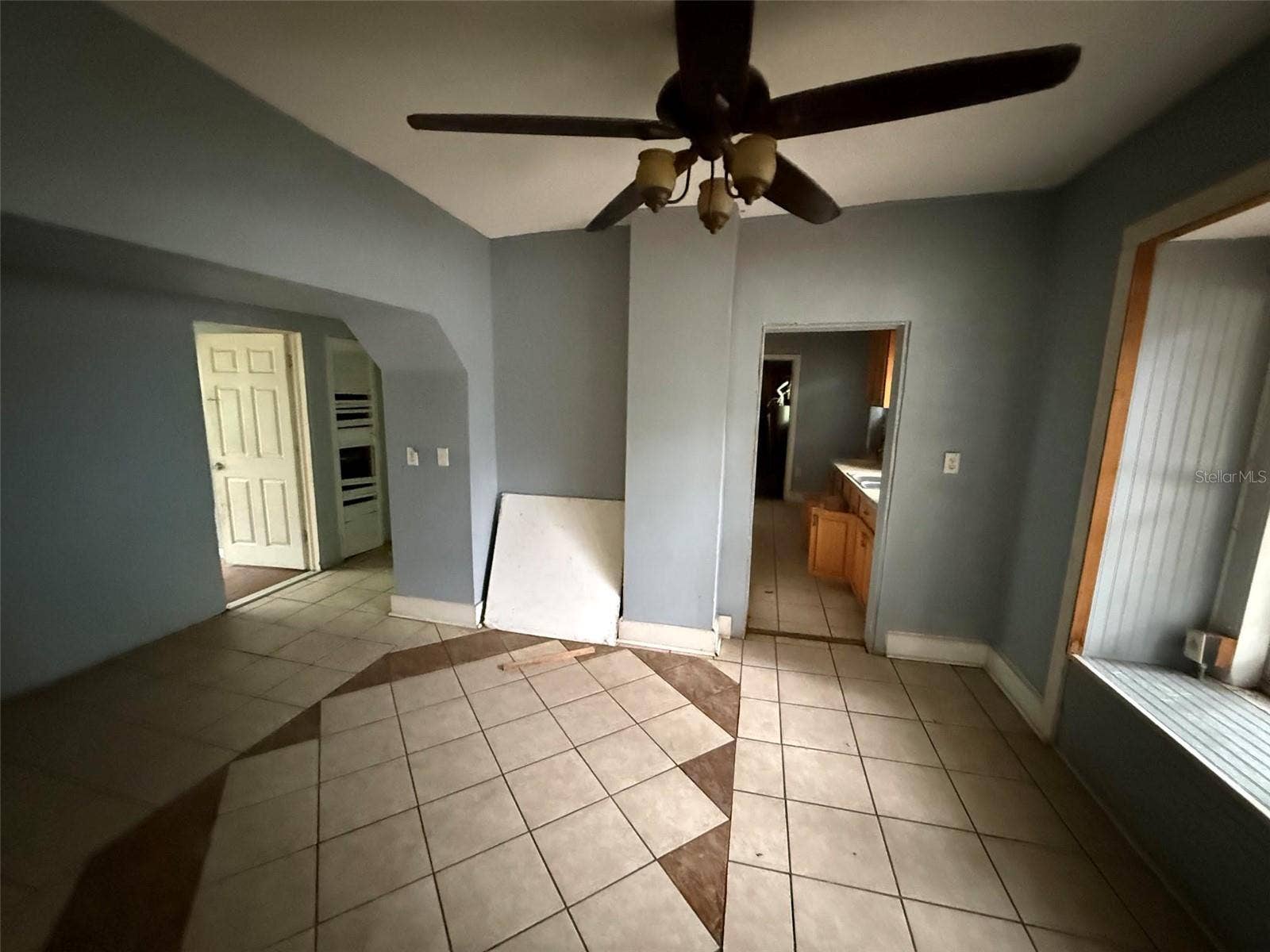 335 W WISCONSIN AVENUE, Deland, FL 32720 335 W WISCONSIN AVENUE, Deland, FL 32720