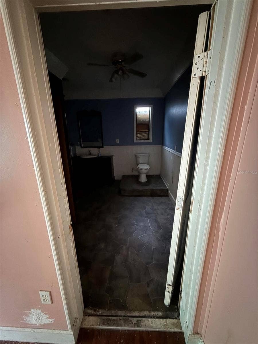 335 W WISCONSIN AVENUE, Deland, FL 32720 335 W WISCONSIN AVENUE, Deland, FL 32720