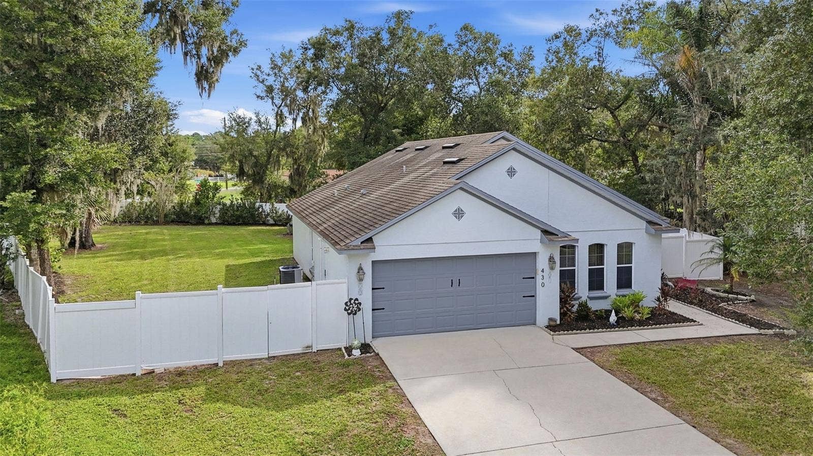 430 DEANNA CIRCLE, Deland, FL 32724