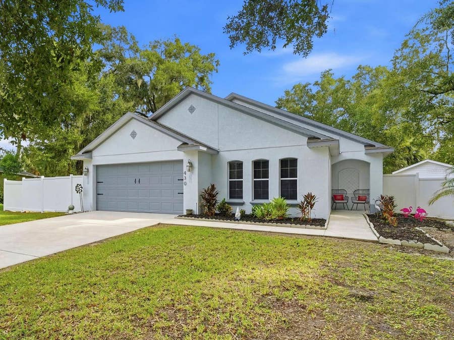 Property photo for 430 DEANNA CIRCLE, Deland, FL
