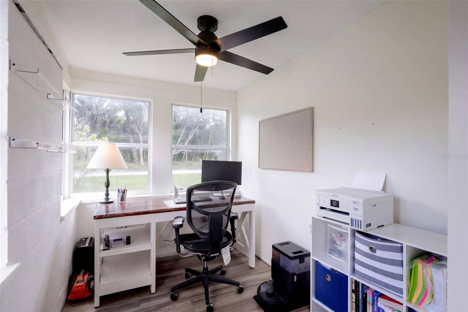 1710 HOLLY BOULEVARD, Deland, FL 32720 Office