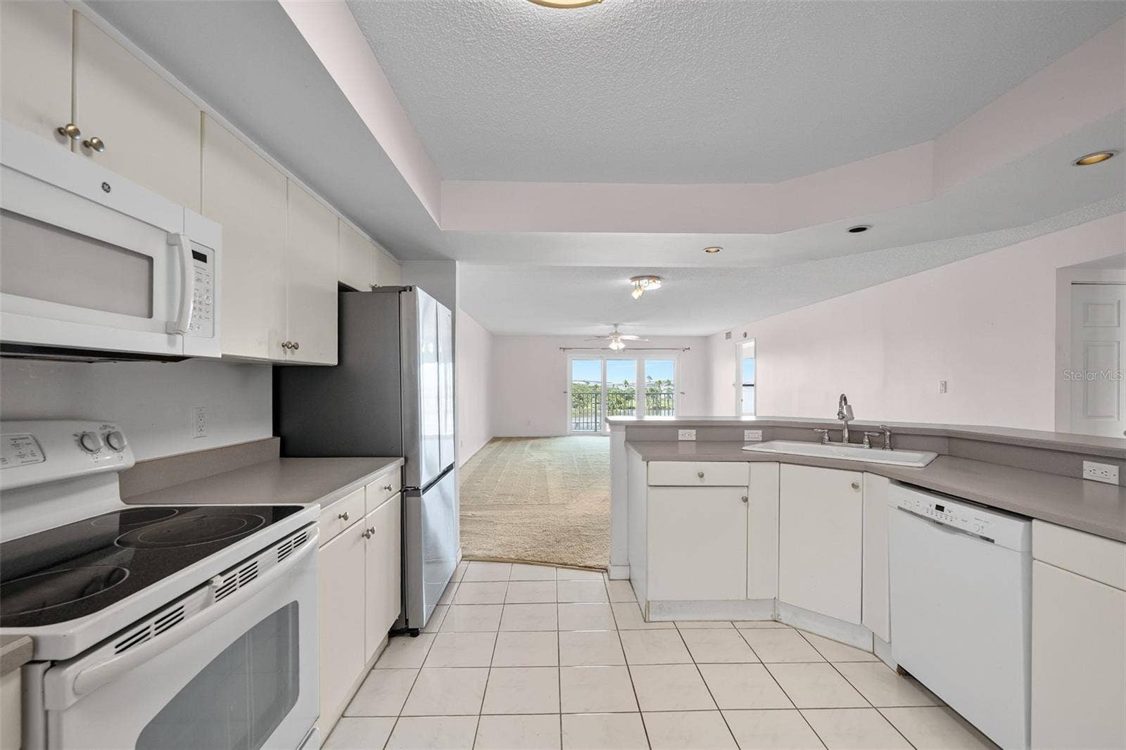 544 MARINA POINT DRIVE, #5440, Daytona Beach, FL 32114 544 MARINA POINT DRIVE, #5440, Daytona Beach, FL 32114