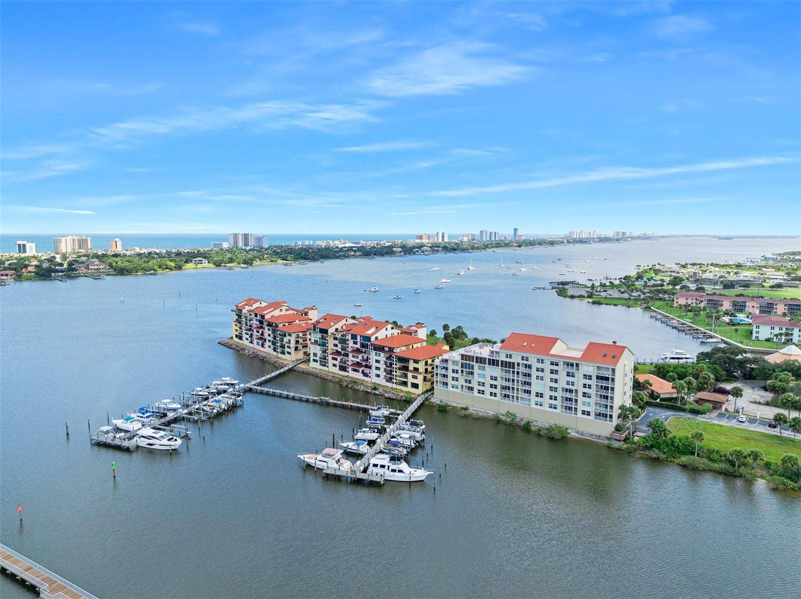 544 MARINA POINT DRIVE, #5440, Daytona Beach, FL 32114 544 MARINA POINT DRIVE, #5440, Daytona Beach, FL 32114