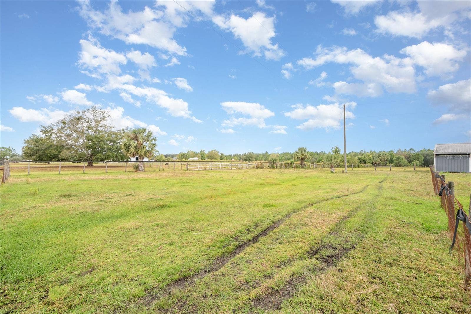 1374 E OHIO AVENUE, Lake Helen, FL 32744