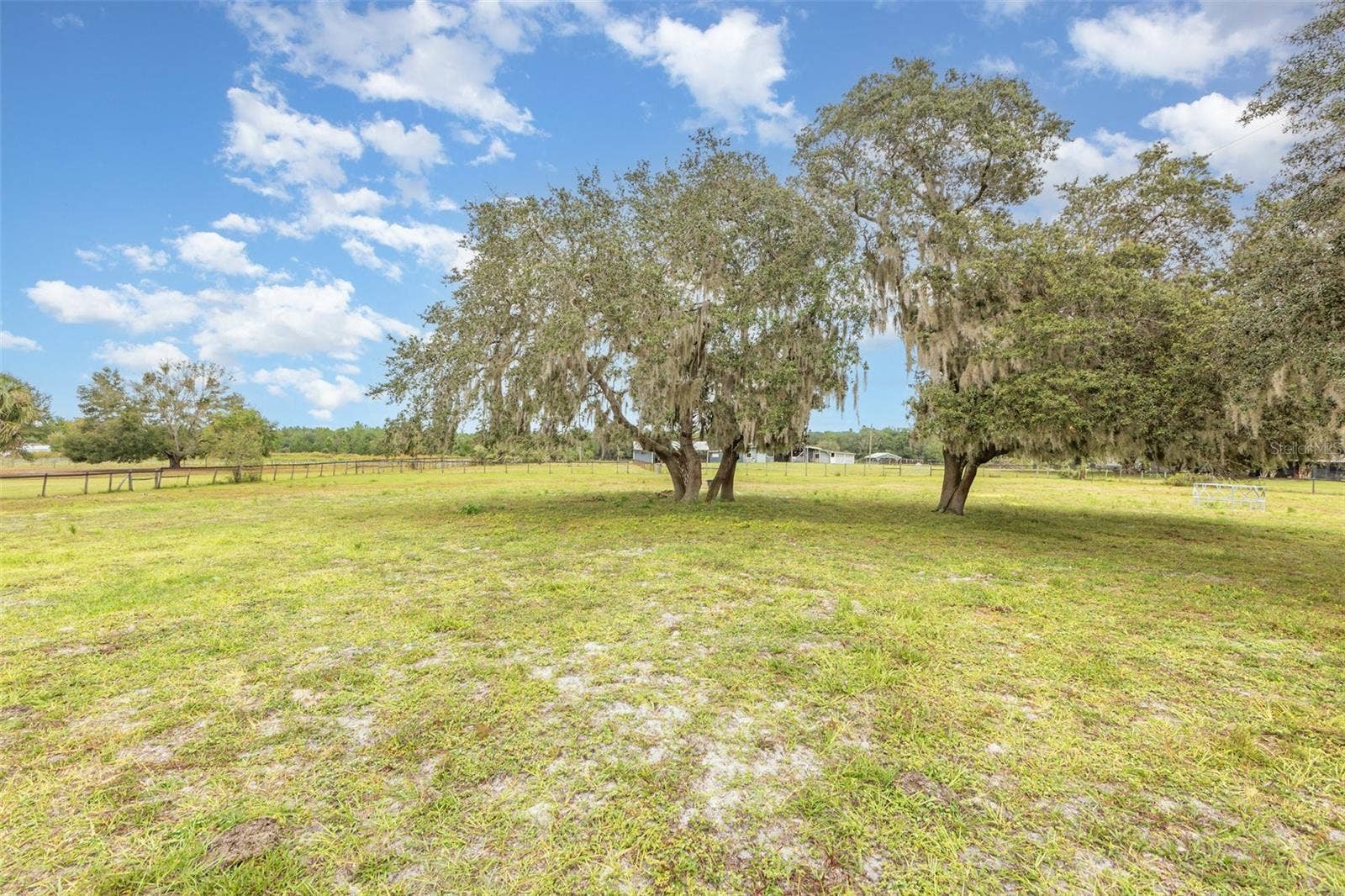 1374 E OHIO AVENUE, Lake Helen, FL 32744