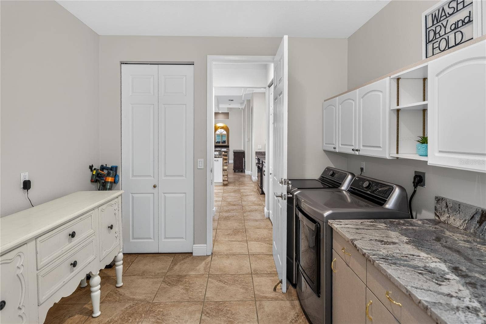105 ALEXANDRA WOODS DRIVE, Debary, FL 32713
