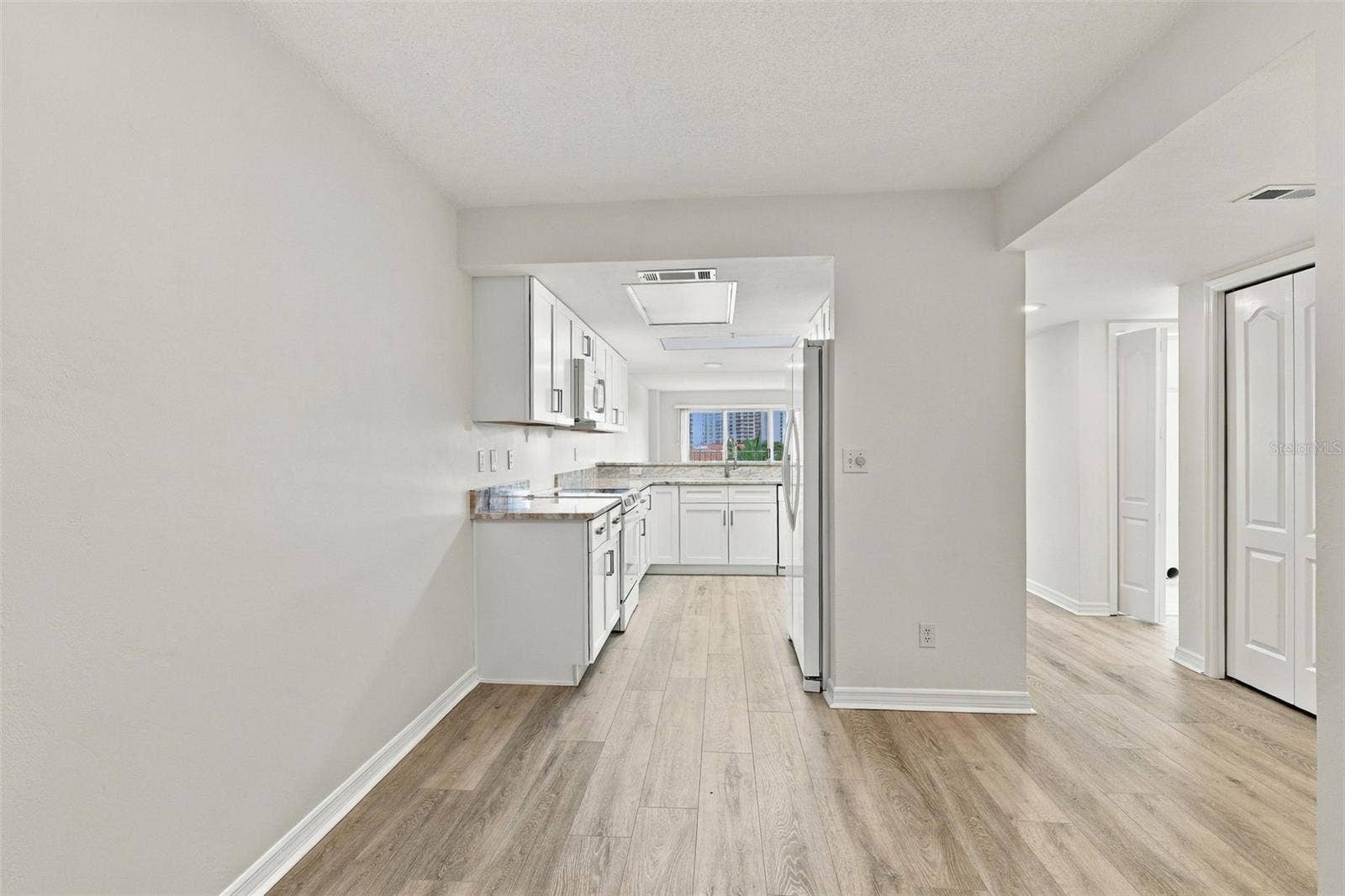 4 OCEANS WEST BOULEVARD, #402A, Daytona Beach Shores, FL 32118 4 OCEANS WEST BOULEVARD, #402A, Daytona Beach Shores, FL 32118