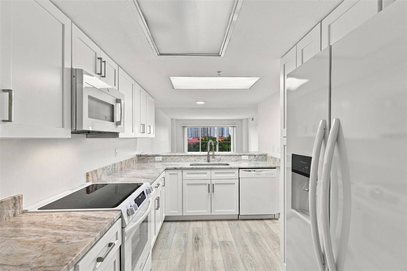 4 OCEANS WEST BOULEVARD, #402A, Daytona Beach Shores, FL 32118 4 OCEANS WEST BOULEVARD, #402A, Daytona Beach Shores, FL 32118