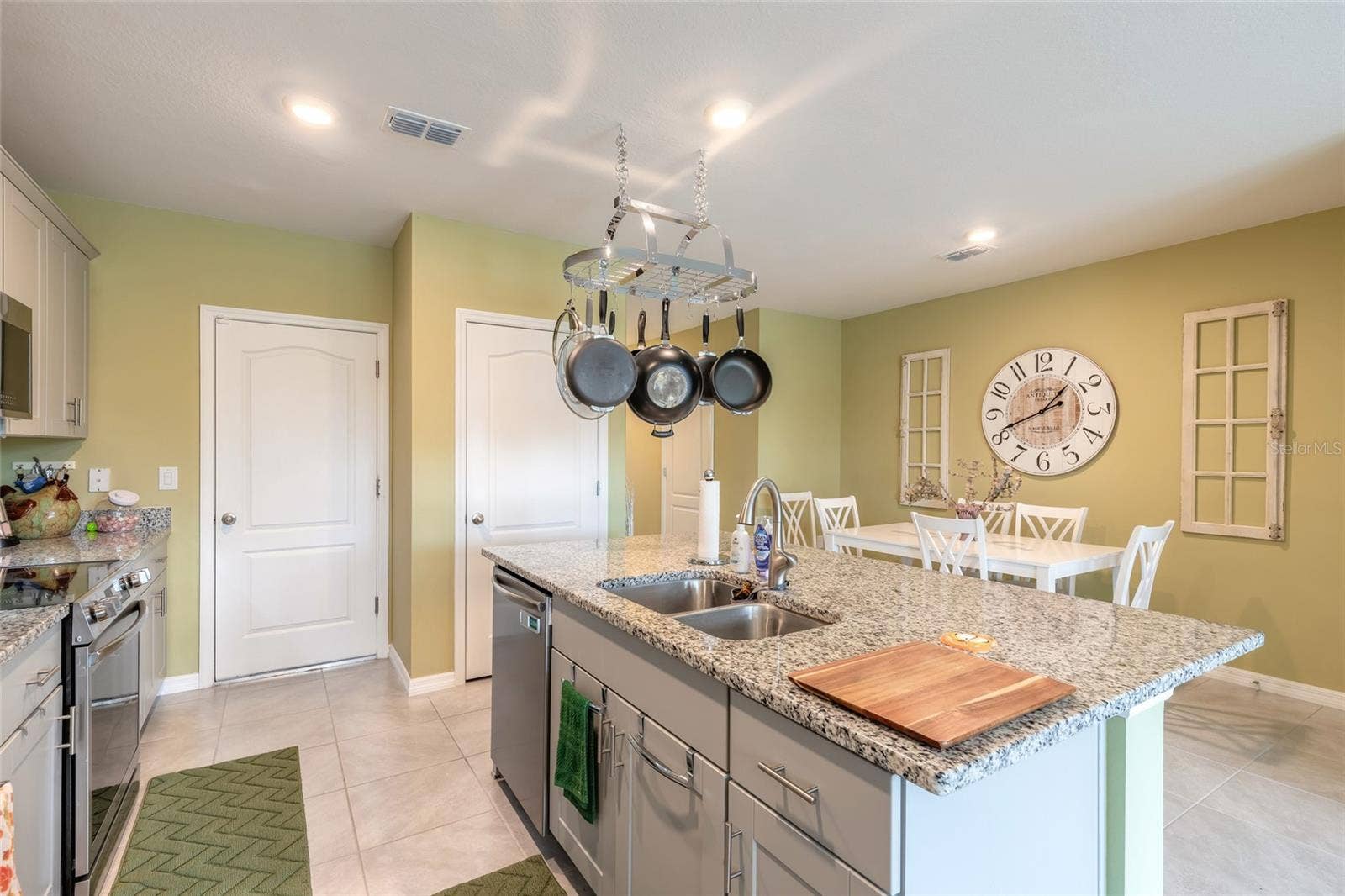 84 BELLA LAGO CIRCLE, Port Orange, FL 32129