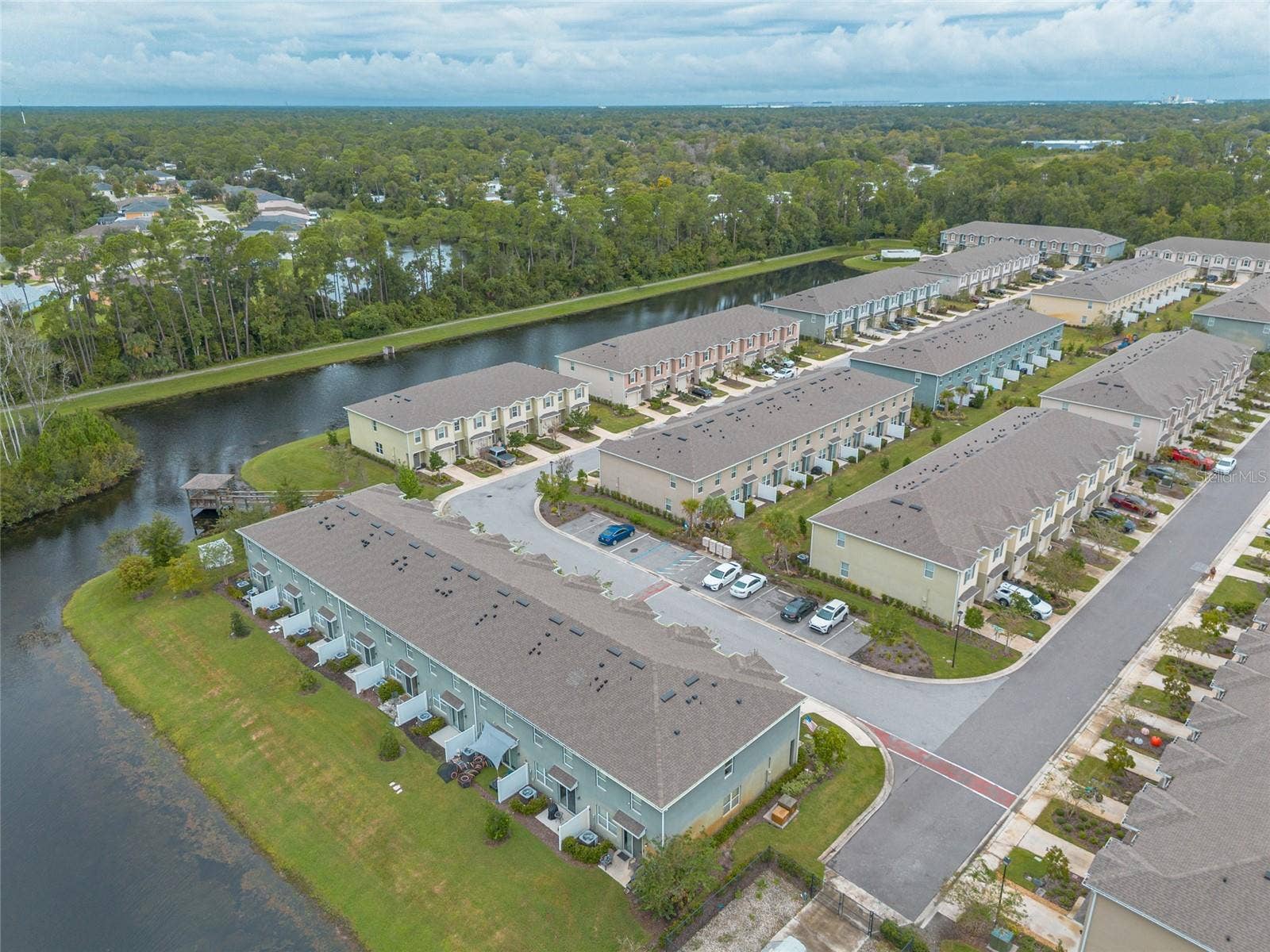 84 BELLA LAGO CIRCLE, Port Orange, FL 32129