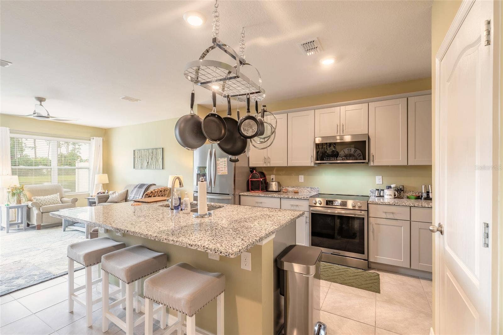 84 BELLA LAGO CIRCLE, Port Orange, FL 32129