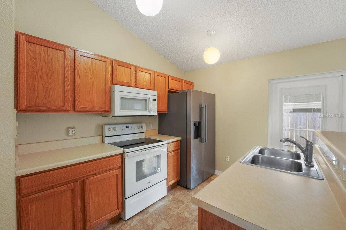 3438 ARABESQUE DRIVE, Deland, FL 32724 3438 ARABESQUE DRIVE, Deland, FL 32724
