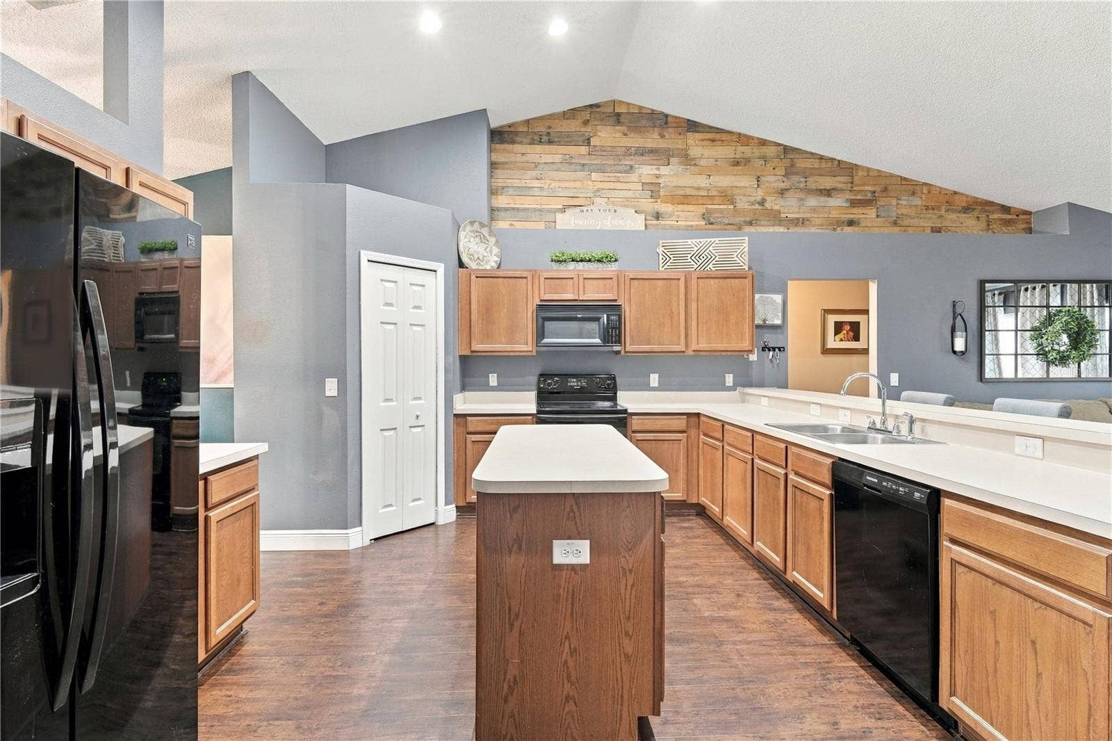210 CITATION AVENUE, Deltona, FL 32738 Kitchen