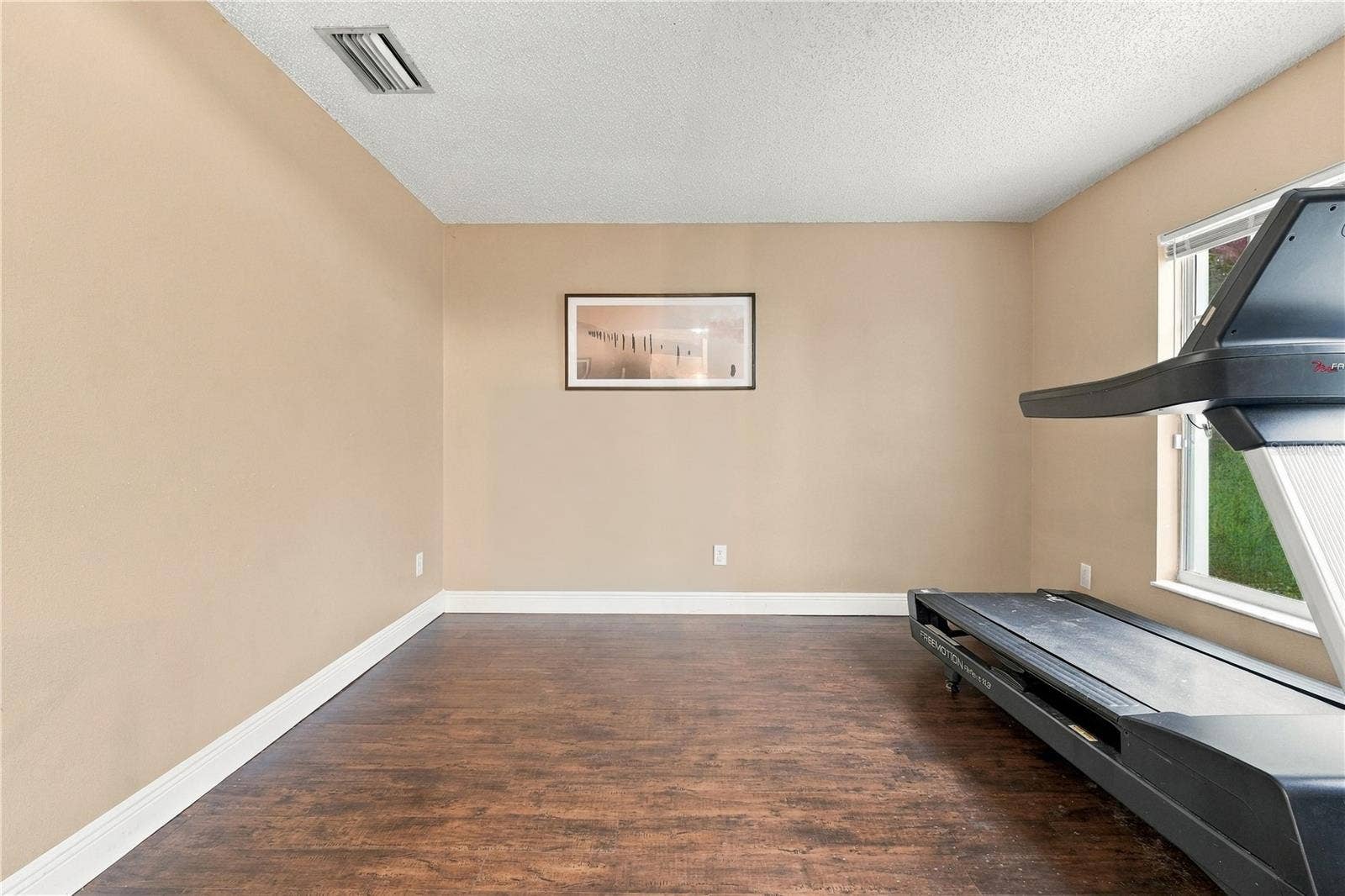210 CITATION AVENUE, Deltona, FL 32738 Living room