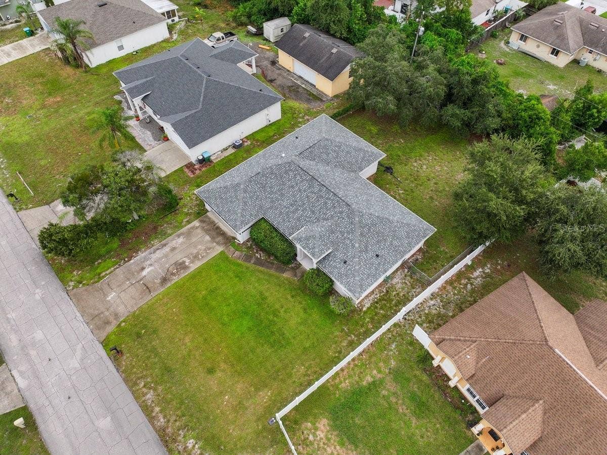 1725 HERNANDO AVENUE, Deltona, FL 32725