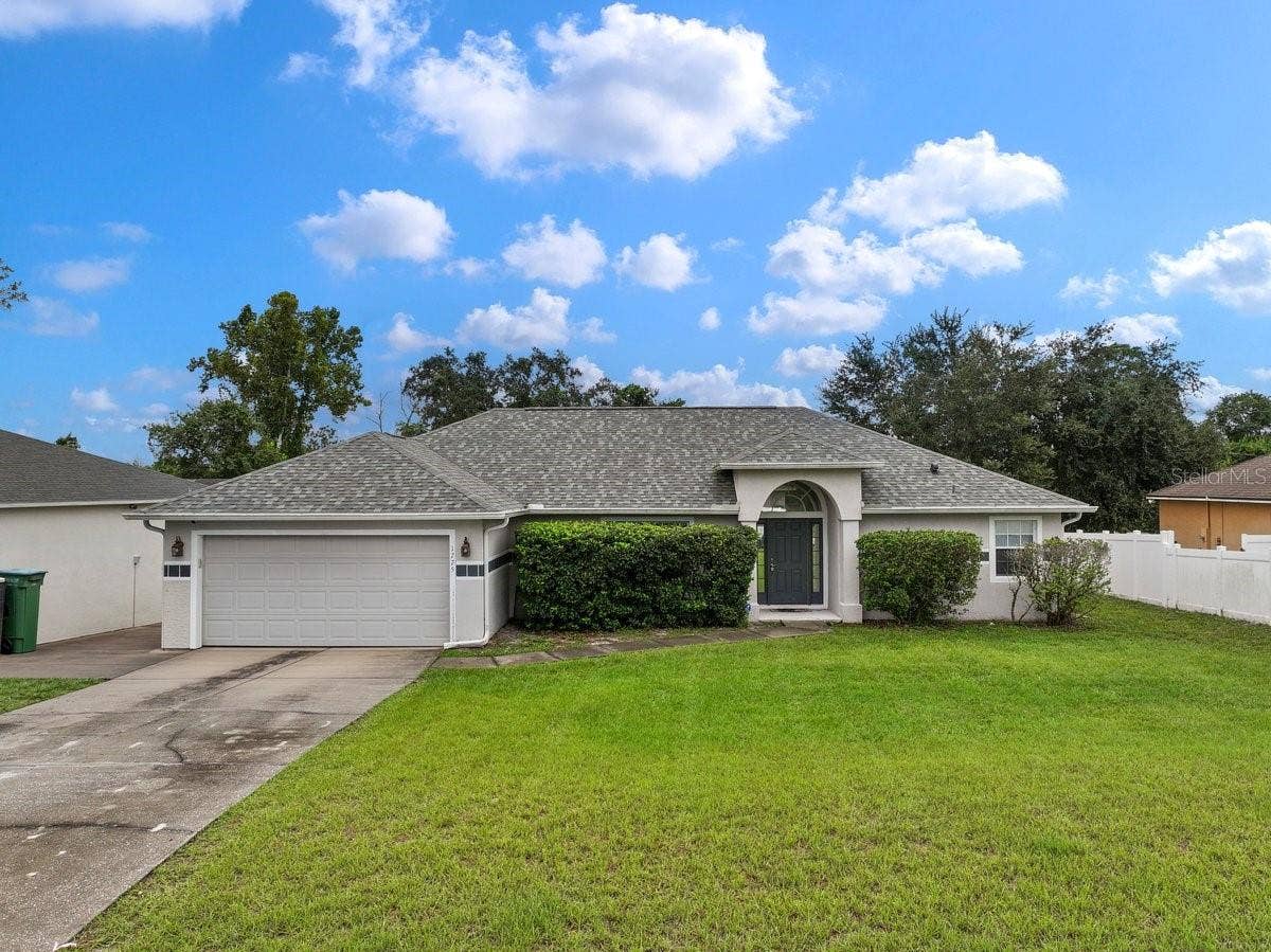 1725 HERNANDO AVENUE, Deltona, FL 32725