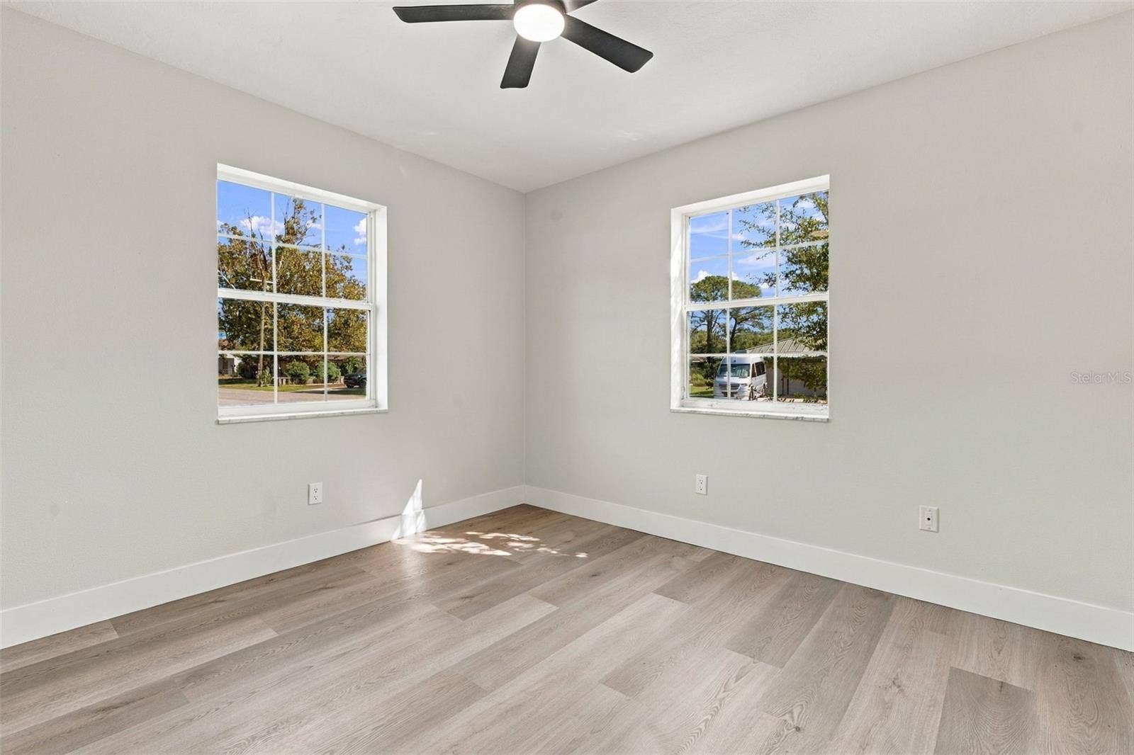 1321 FOUNTAINHEAD DRIVE, Deltona, FL 32725 1321 FOUNTAINHEAD DRIVE, Deltona, FL 32725
