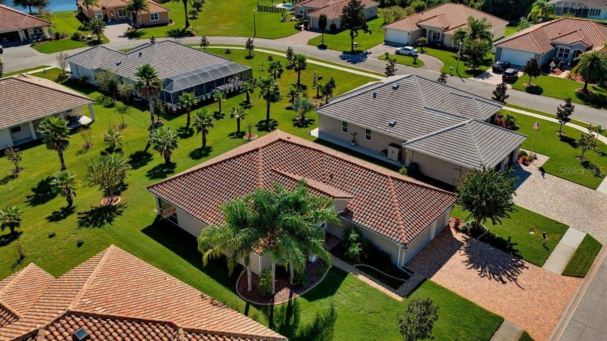 29 THORNHILL CHASE CIRCLE, Ormond Beach, FL 32174 29 THORNHILL CHASE CIRCLE, Ormond Beach, FL 32174