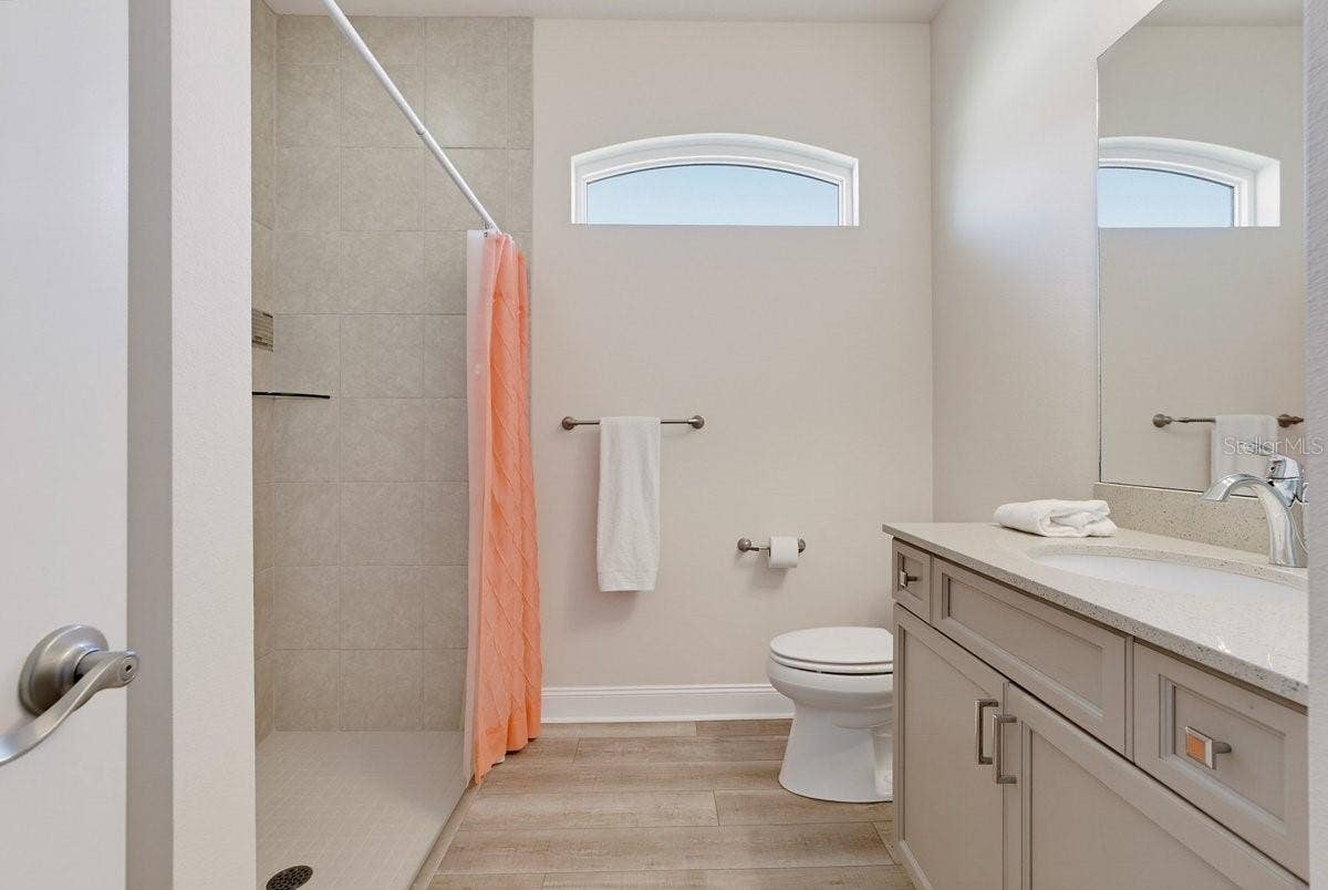 29 THORNHILL CHASE CIRCLE, Ormond Beach, FL 32174 29 THORNHILL CHASE CIRCLE, Ormond Beach, FL 32174