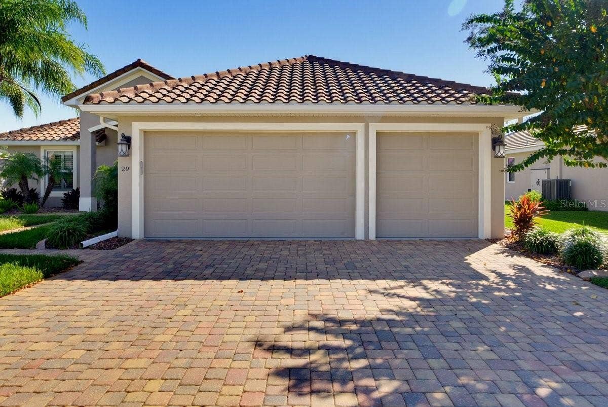 29 THORNHILL CHASE CIRCLE, Ormond Beach, FL 32174 29 THORNHILL CHASE CIRCLE, Ormond Beach, FL 32174