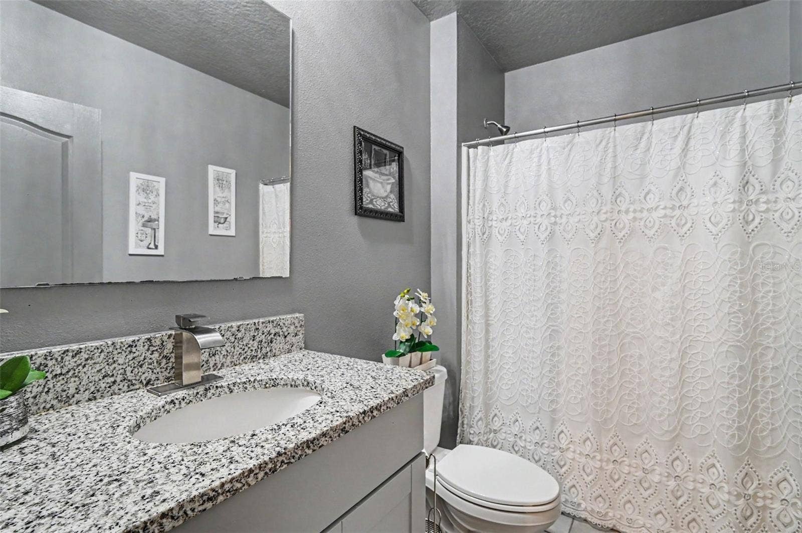 323 CHARLES DRIVE, Deland, FL 32724 323 CHARLES DRIVE, Deland, FL 32724