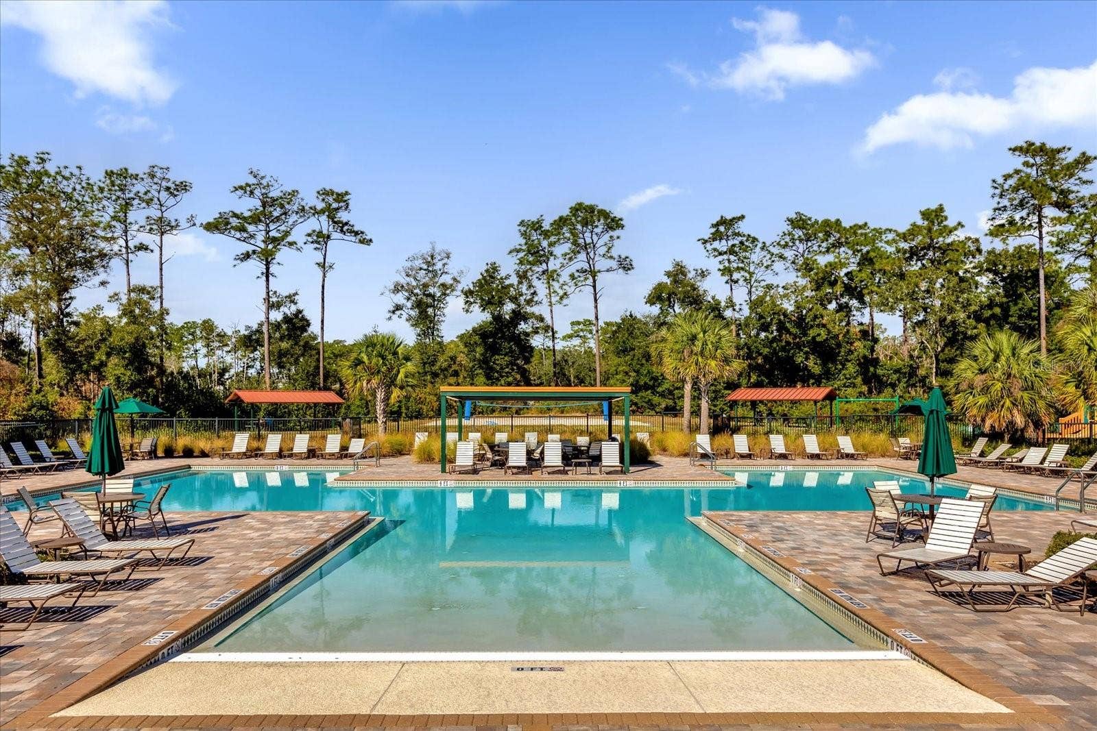 323 CHARLES DRIVE, Deland, FL 32724 323 CHARLES DRIVE, Deland, FL 32724