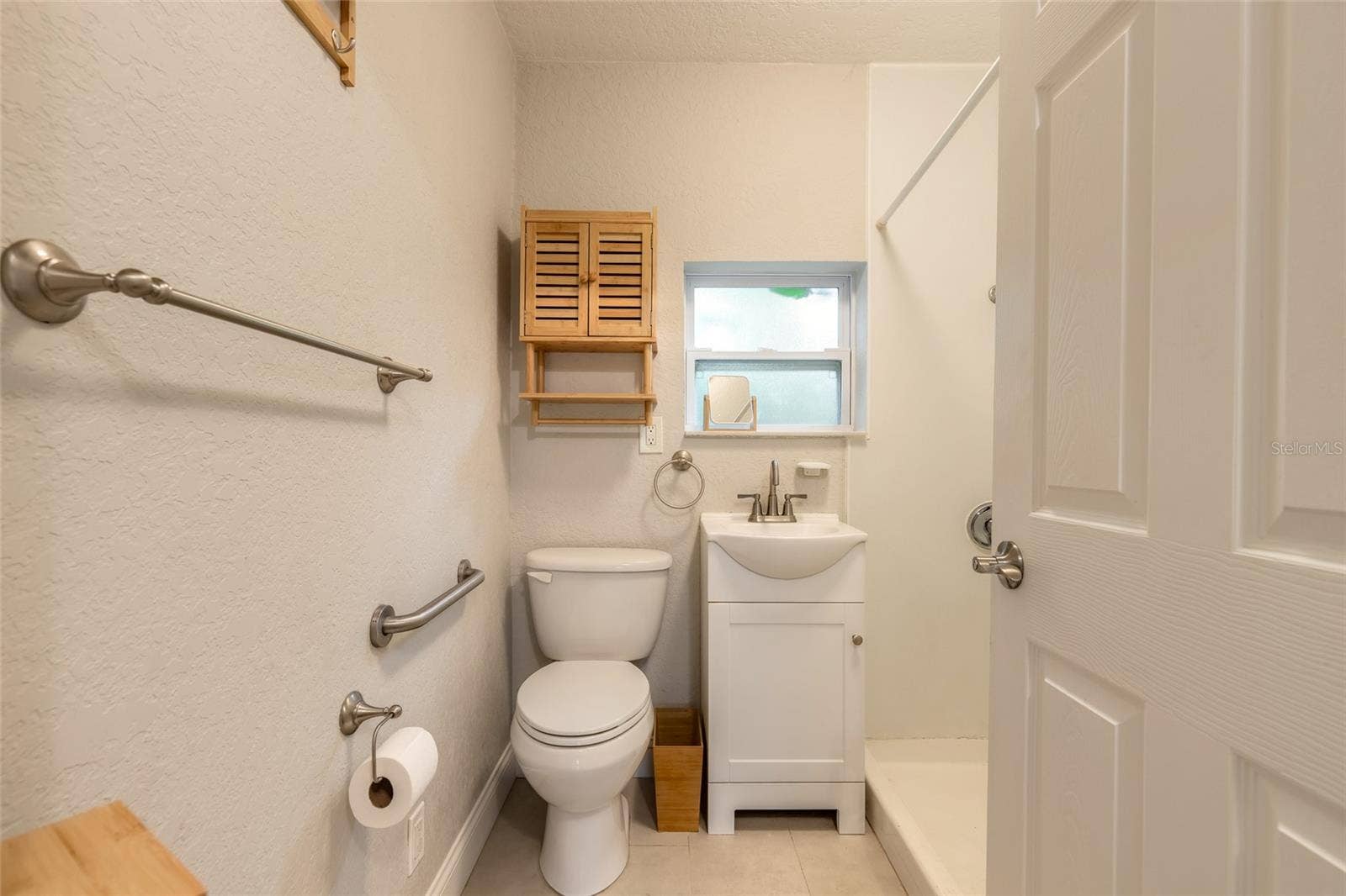 1865 PIONEER TRAIL, New Smyrna Beach, FL 32168 1865 PIONEER TRAIL, New Smyrna Beach, FL 32168