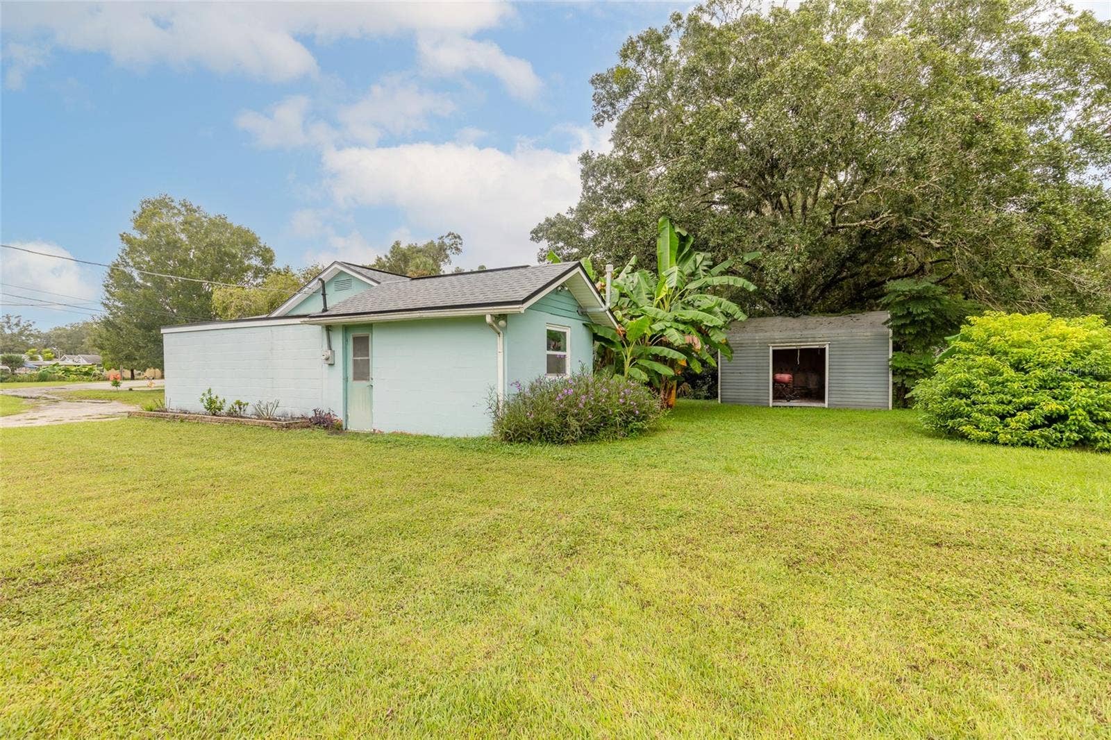 1865 PIONEER TRAIL, New Smyrna Beach, FL 32168 1865 PIONEER TRAIL, New Smyrna Beach, FL 32168