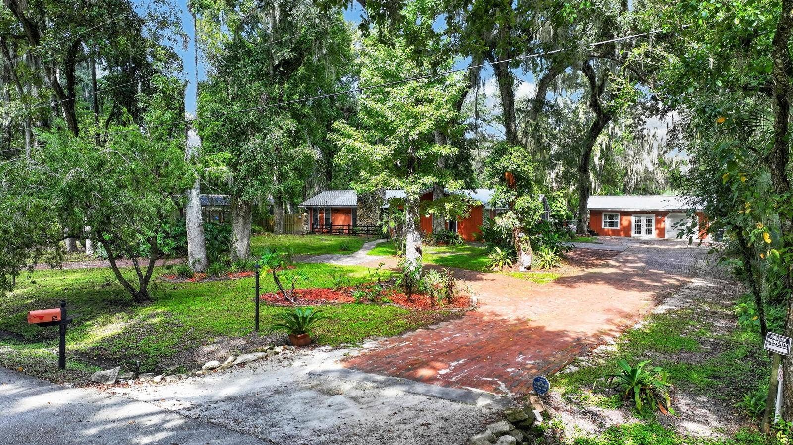 625 WILDWOOD DRIVE, New Smyrna Beach, FL 32168