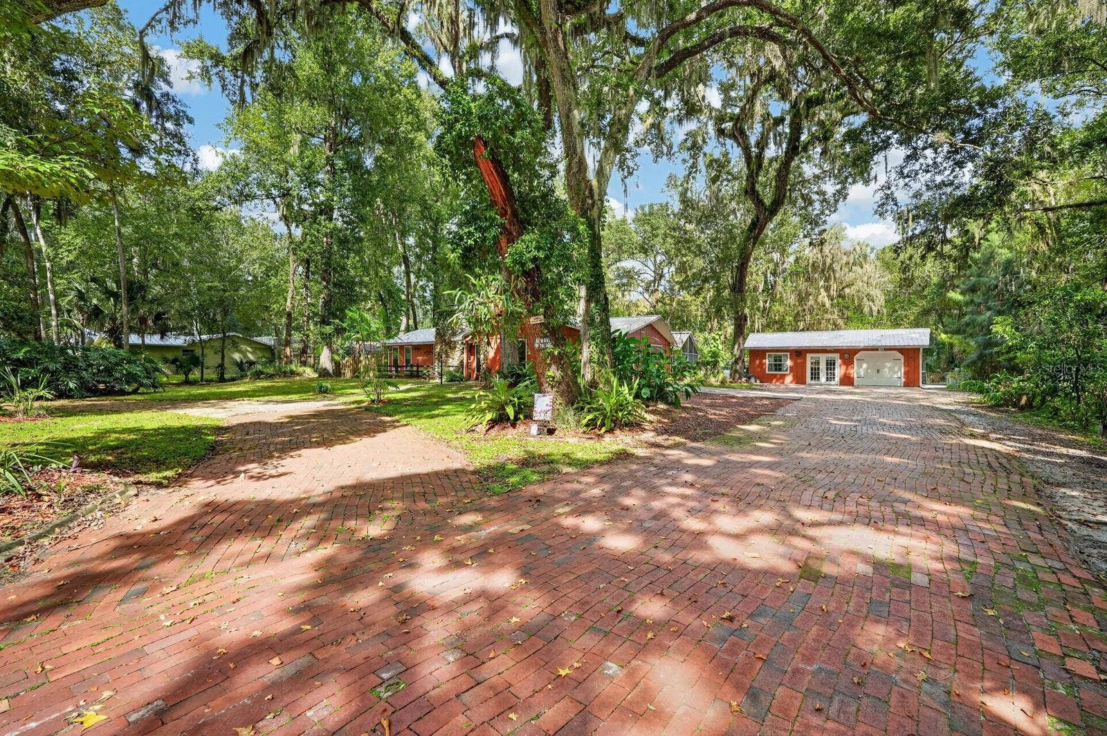 625 WILDWOOD DRIVE, New Smyrna Beach, FL 32168