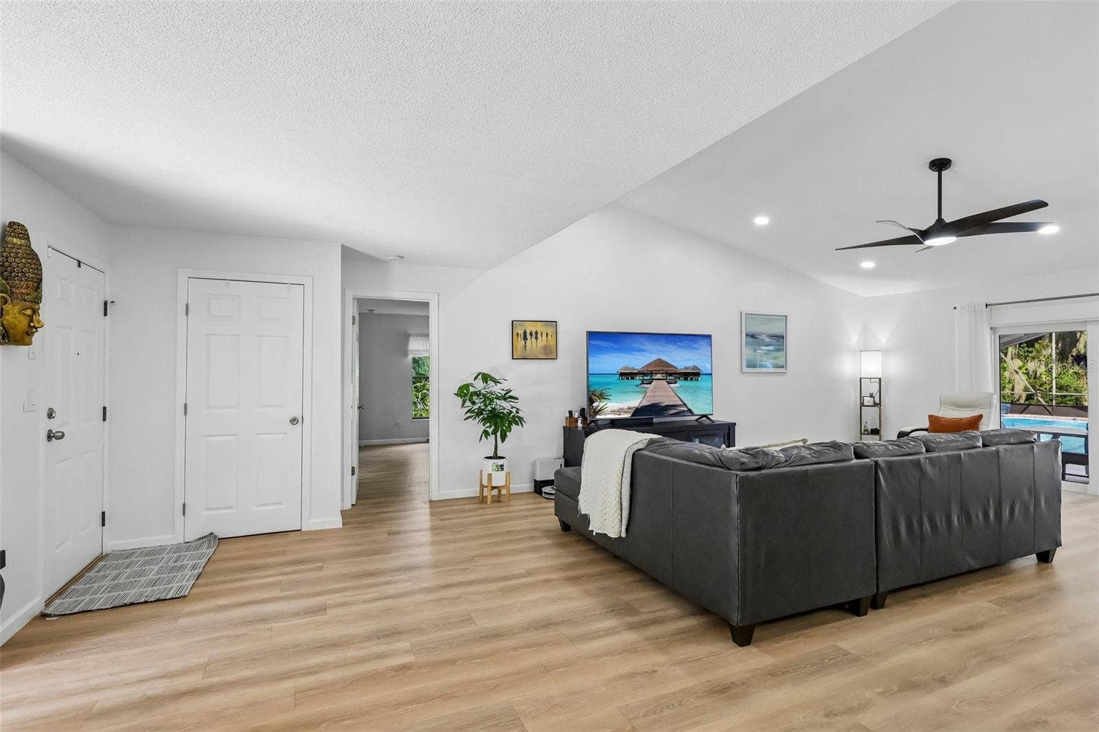 5803 SPRUCE CREEK WOODS DRIVE, Port Orange, FL 32127 5803 SPRUCE CREEK WOODS DRIVE, Port Orange, FL 32127