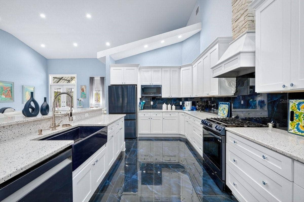 Ormond Beach, FL 32174