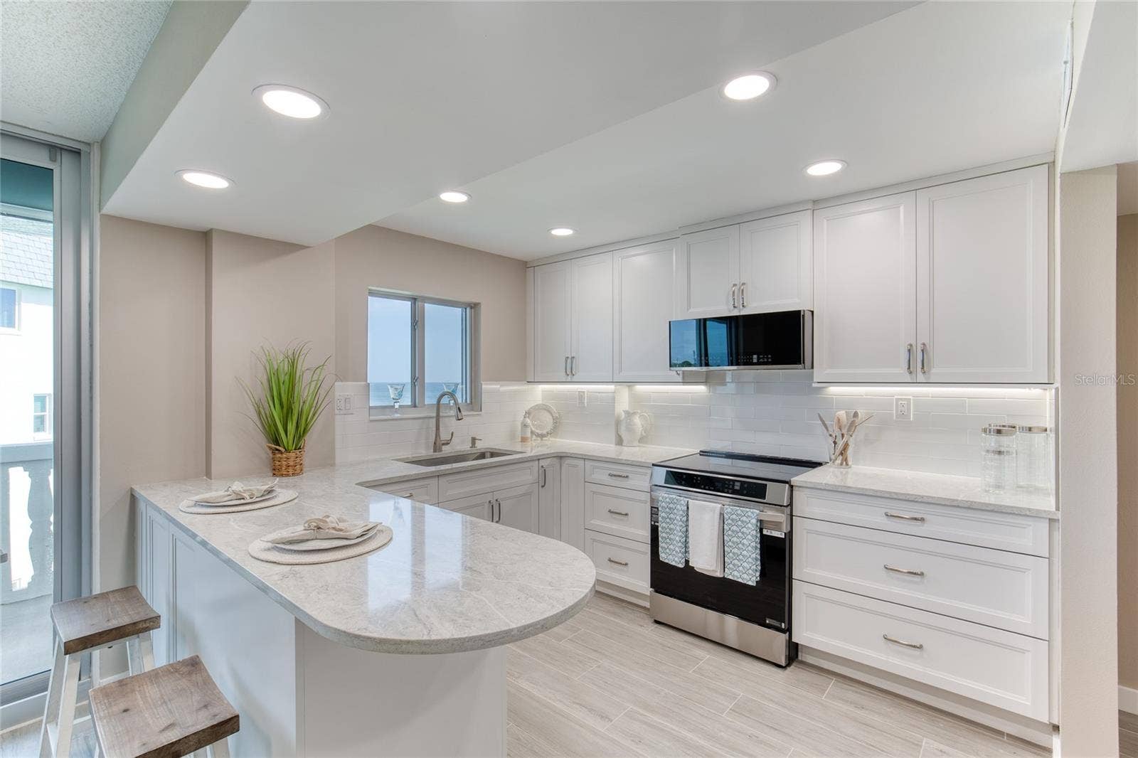 1575 OCEAN SHORE BOULEVARD, #307, Ormond Beach, FL 32176