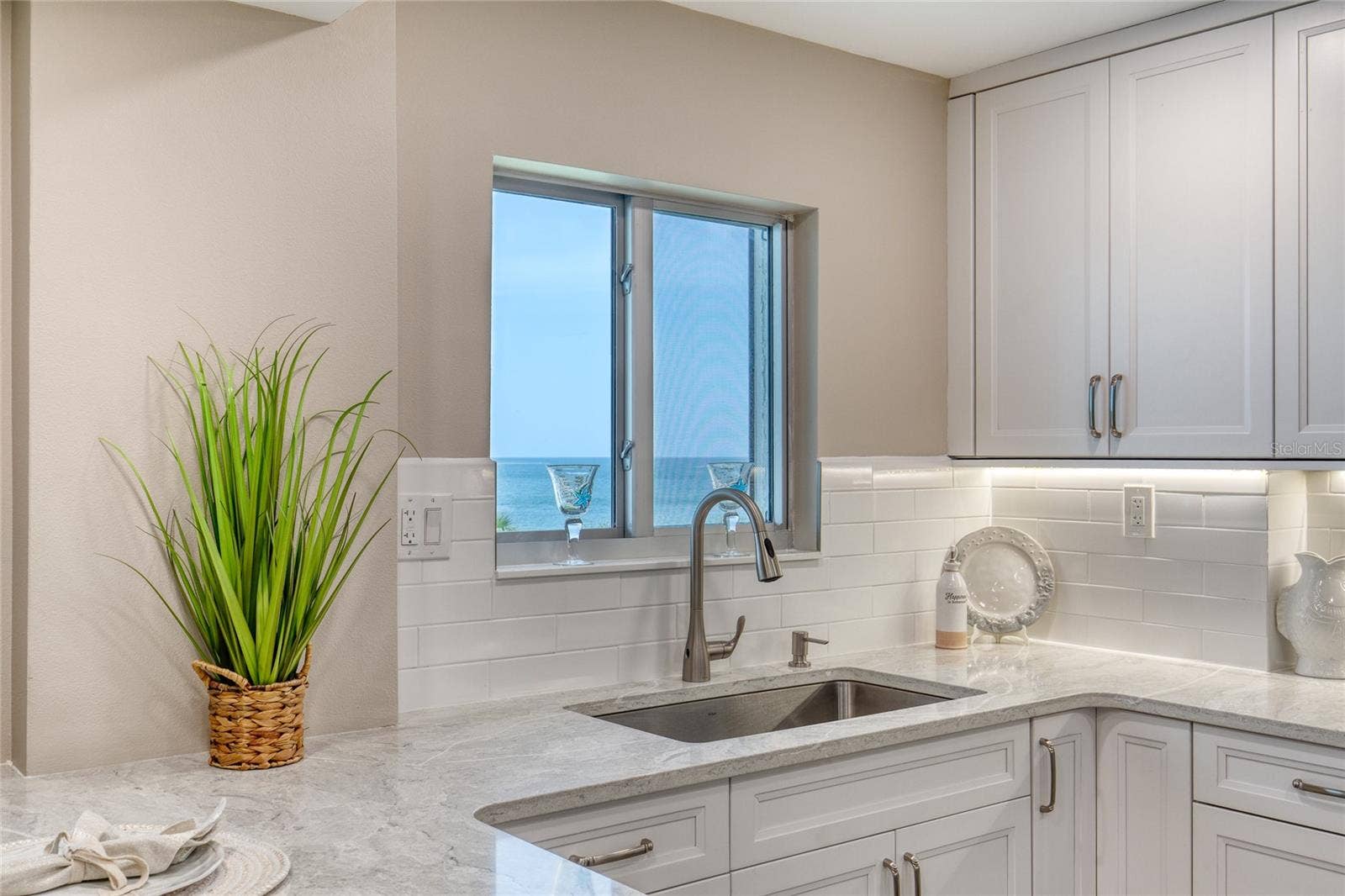 1575 OCEAN SHORE BOULEVARD, #307, Ormond Beach, FL 32176