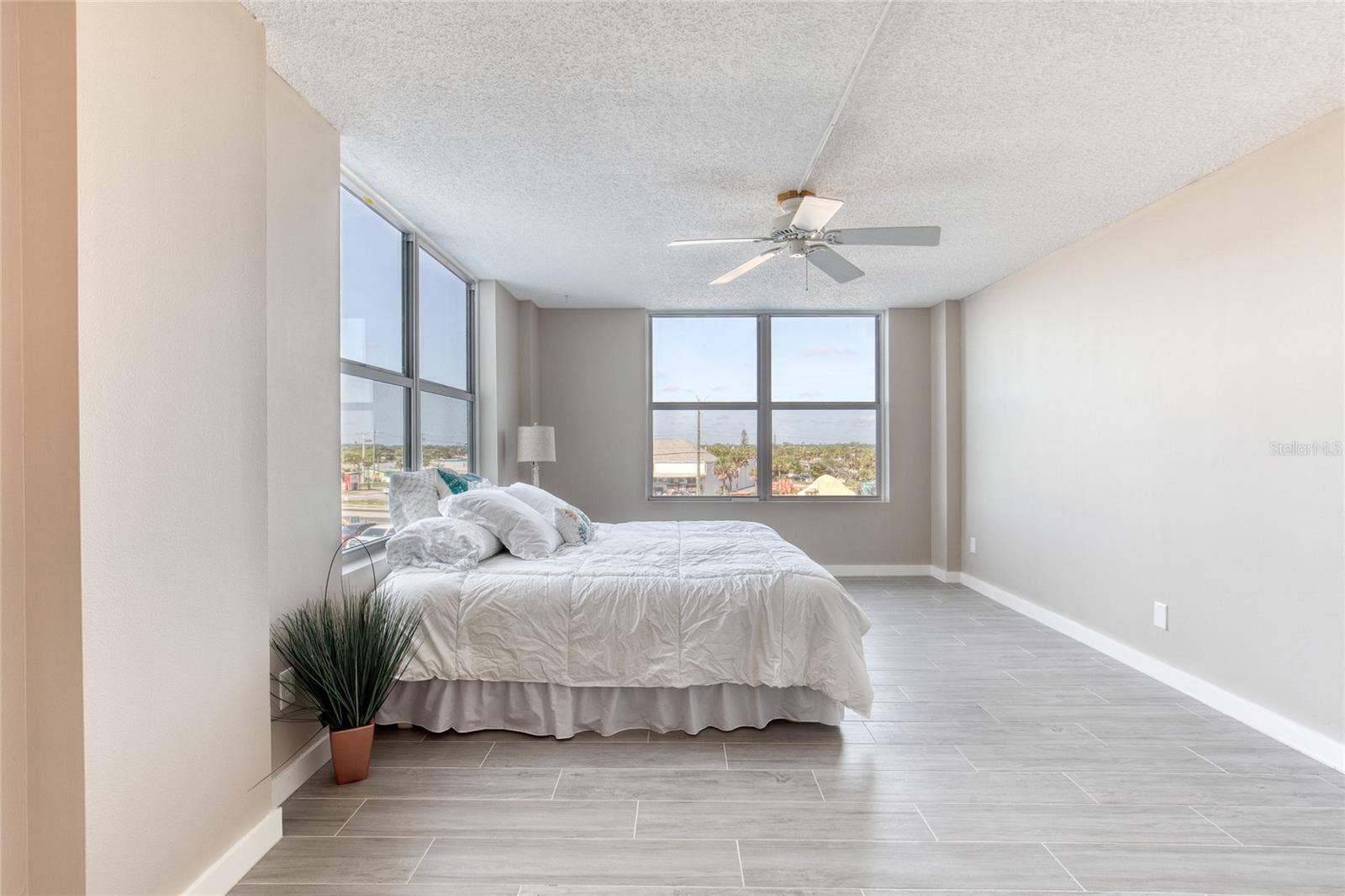 1575 OCEAN SHORE BOULEVARD, #307, Ormond Beach, FL 32176