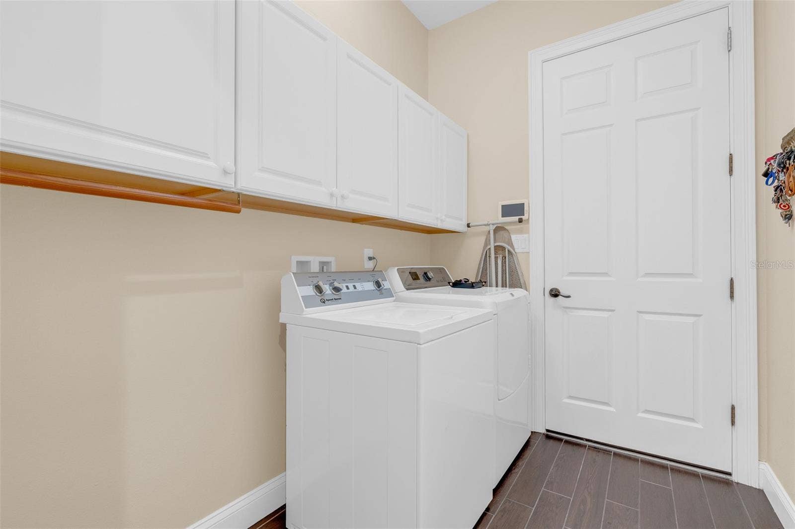 3384 COUNTRY MANOR DRIVE, South Daytona, FL 32119