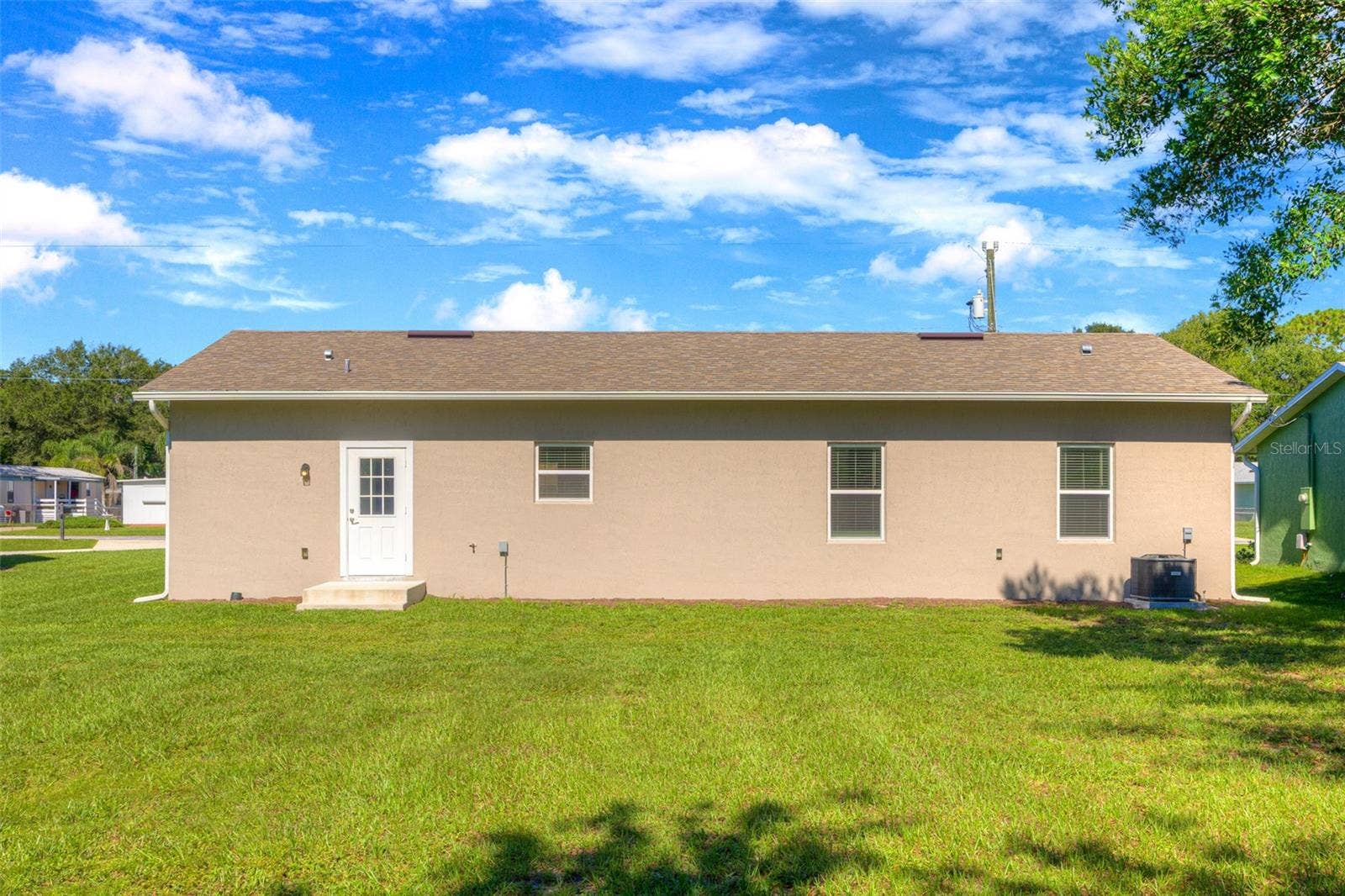 178 DOVER LANE, Deland, FL 32724 178 DOVER LANE, Deland, FL 32724