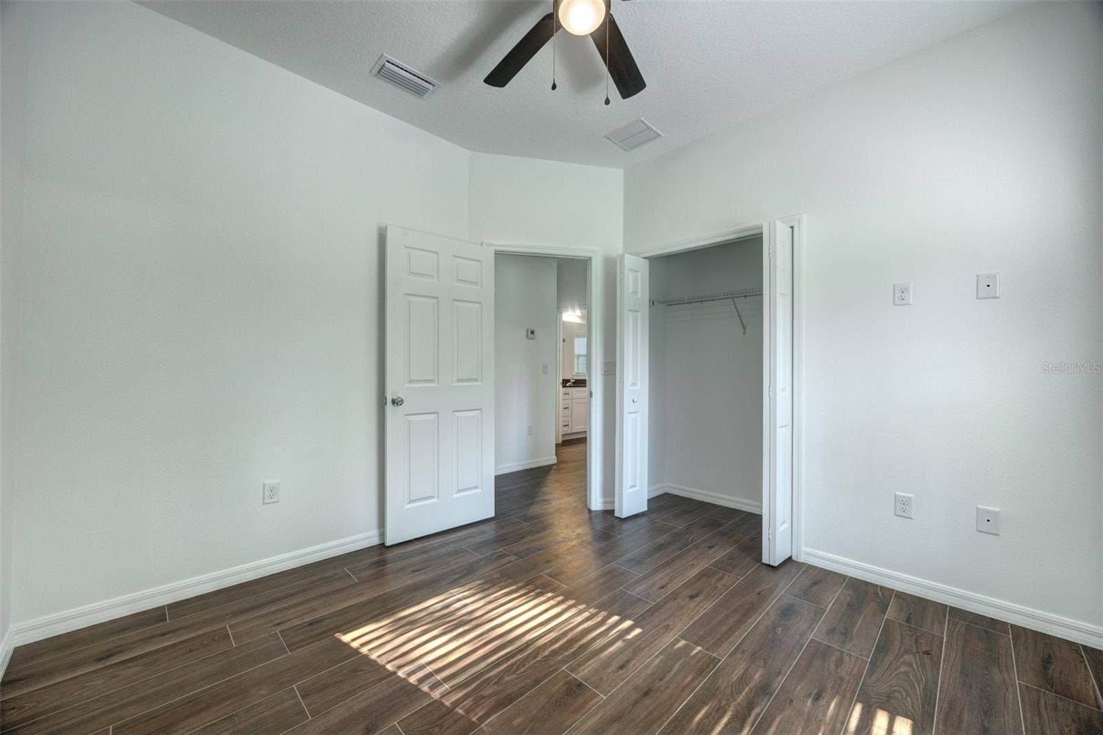 178 DOVER LANE, Deland, FL 32724 178 DOVER LANE, Deland, FL 32724