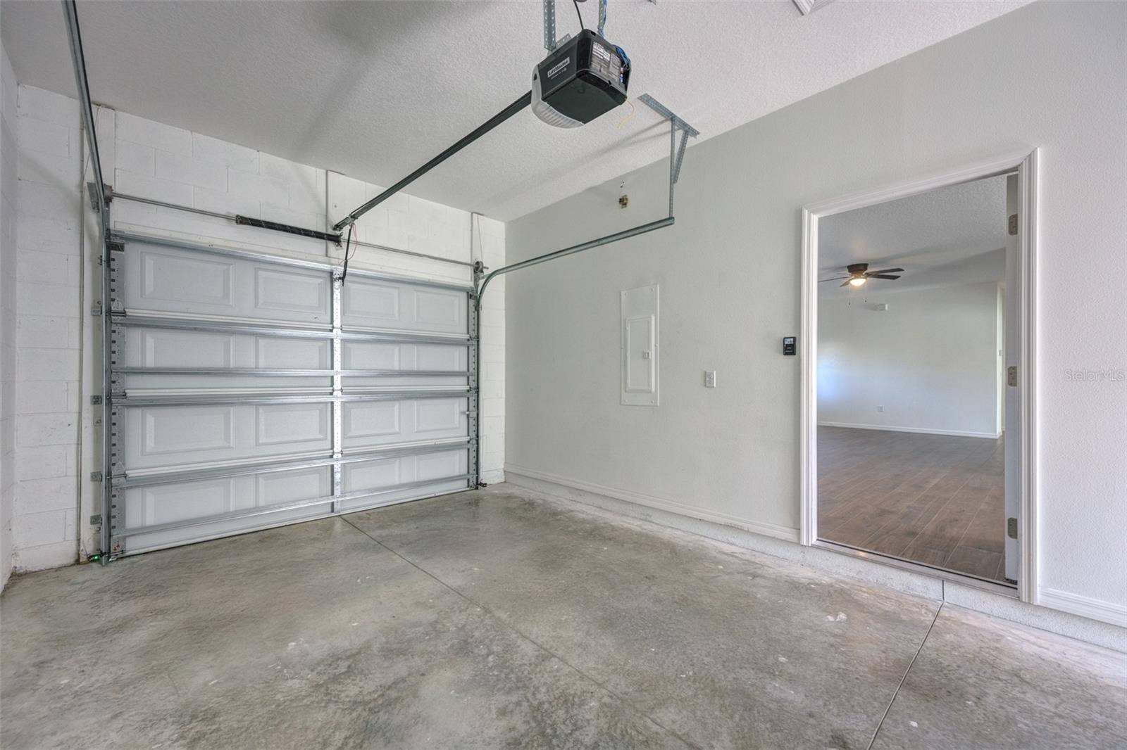 178 DOVER LANE, Deland, FL 32724 178 DOVER LANE, Deland, FL 32724