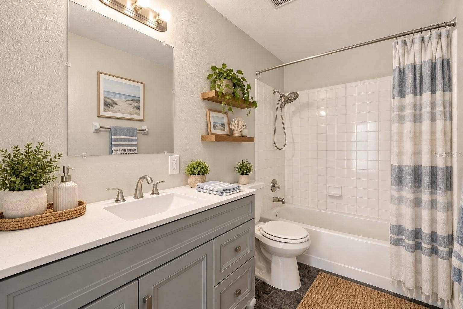 313 DIRKSEN DRIVE, #G4, Debary, FL 32713 BATHROOM 2